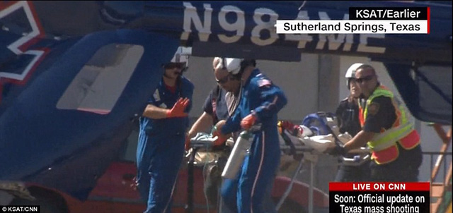 Hiện trường vụ xả súng đẫm máu tại nhà thờ Mỹ